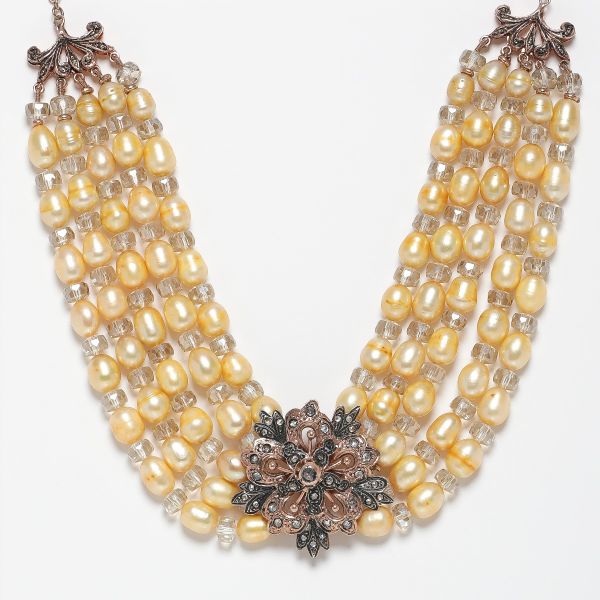 COLLIER CHICHKHAN